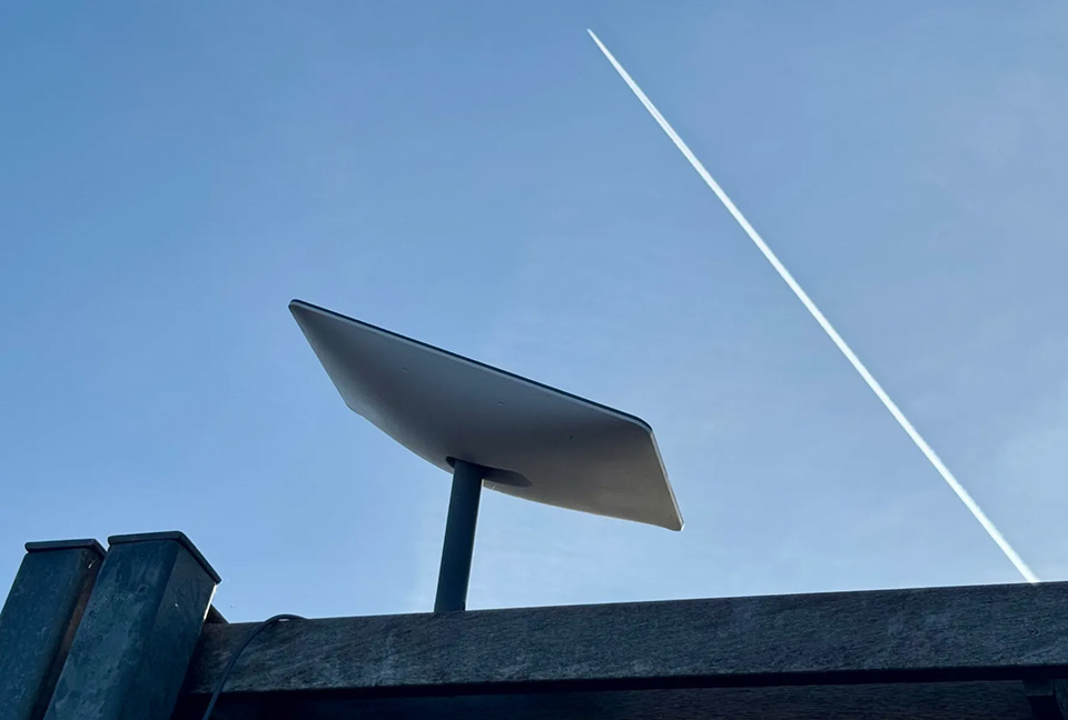 Analyst Projects Massive Subscription Growth for Starlink Ahead of Imminent SpaceX IPO